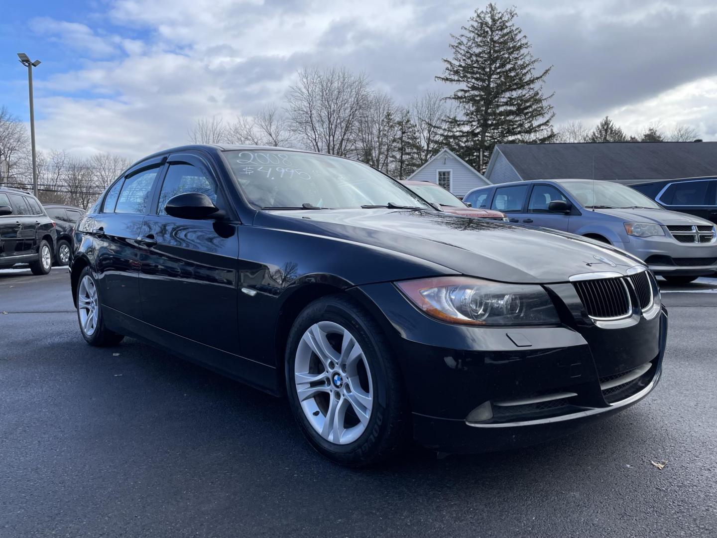 2008 black BMW 3-Series 328xi (WBAVC93568K) with an 3.0L L6 DOHC 24V engine, automatic transmission, located at 101 N. Main Street, Muncy, PA, 17756, (570) 546-5462, 41.207691, -76.785942 - Photo#1