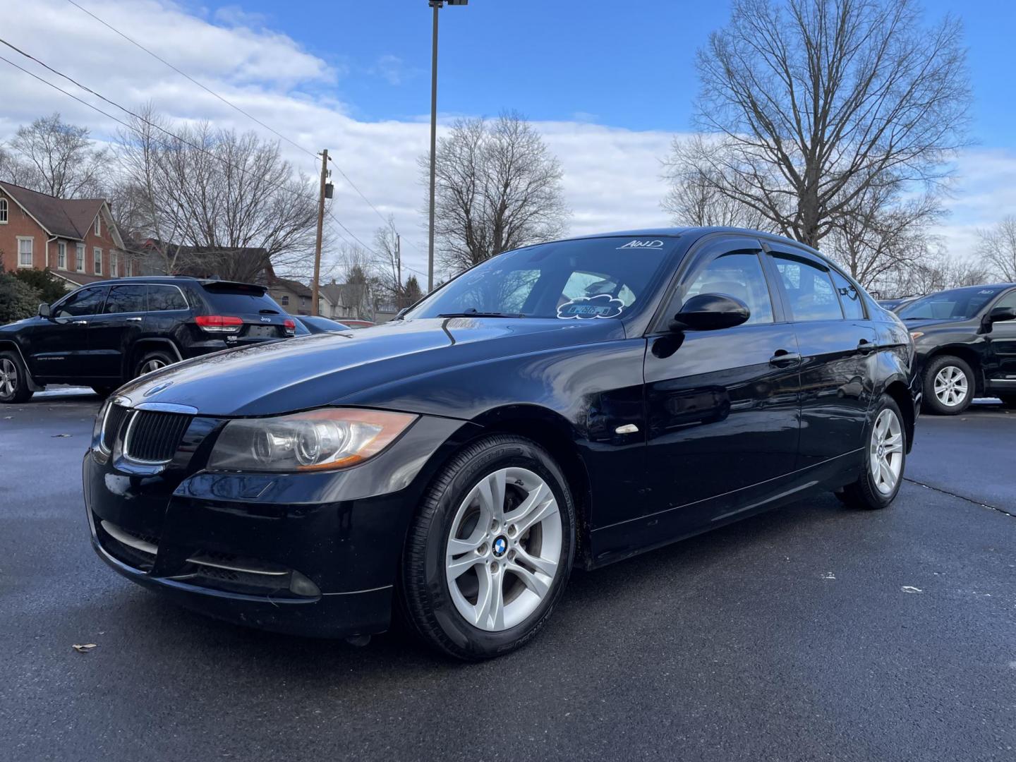 2008 black BMW 3-Series 328xi (WBAVC93568K) with an 3.0L L6 DOHC 24V engine, automatic transmission, located at 101 N. Main Street, Muncy, PA, 17756, (570) 546-5462, 41.207691, -76.785942 - Photo#0