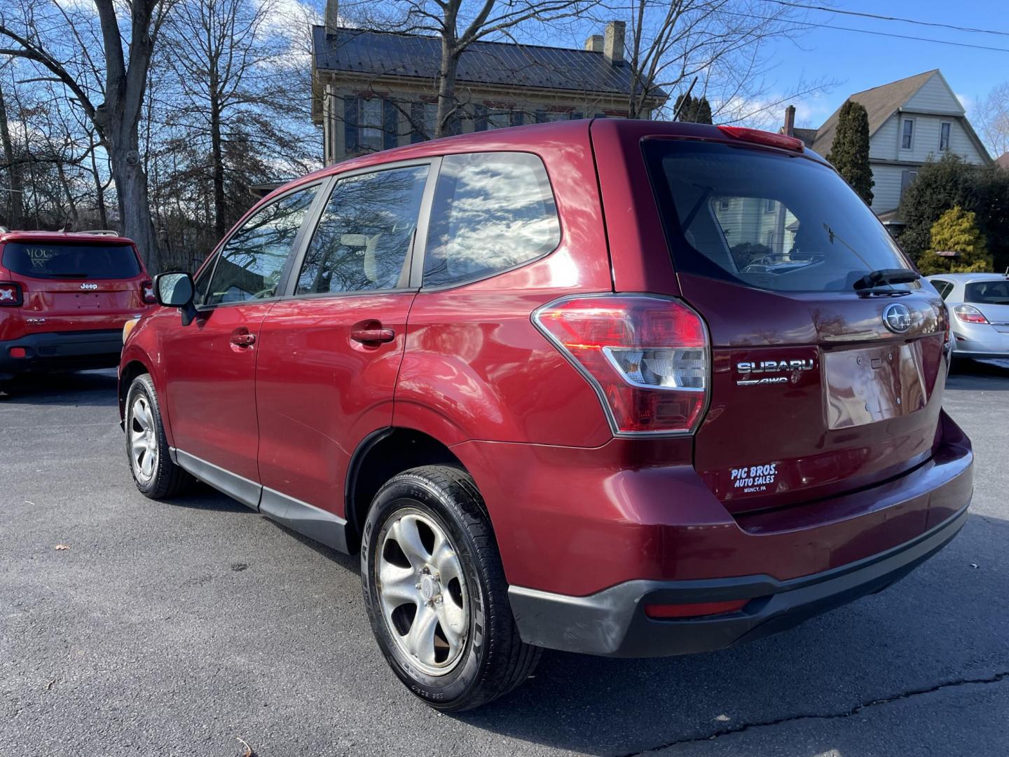 2014 burgandy Subaru Forester 2.5i (JF2SJAAC0EH) with an 2.5L H4 SOHC 16V engine, 6-Speed Automatic transmission, located at 101 N. Main Street, Muncy, PA, 17756, (570) 546-5462, 41.207691, -76.785942 - Photo#2