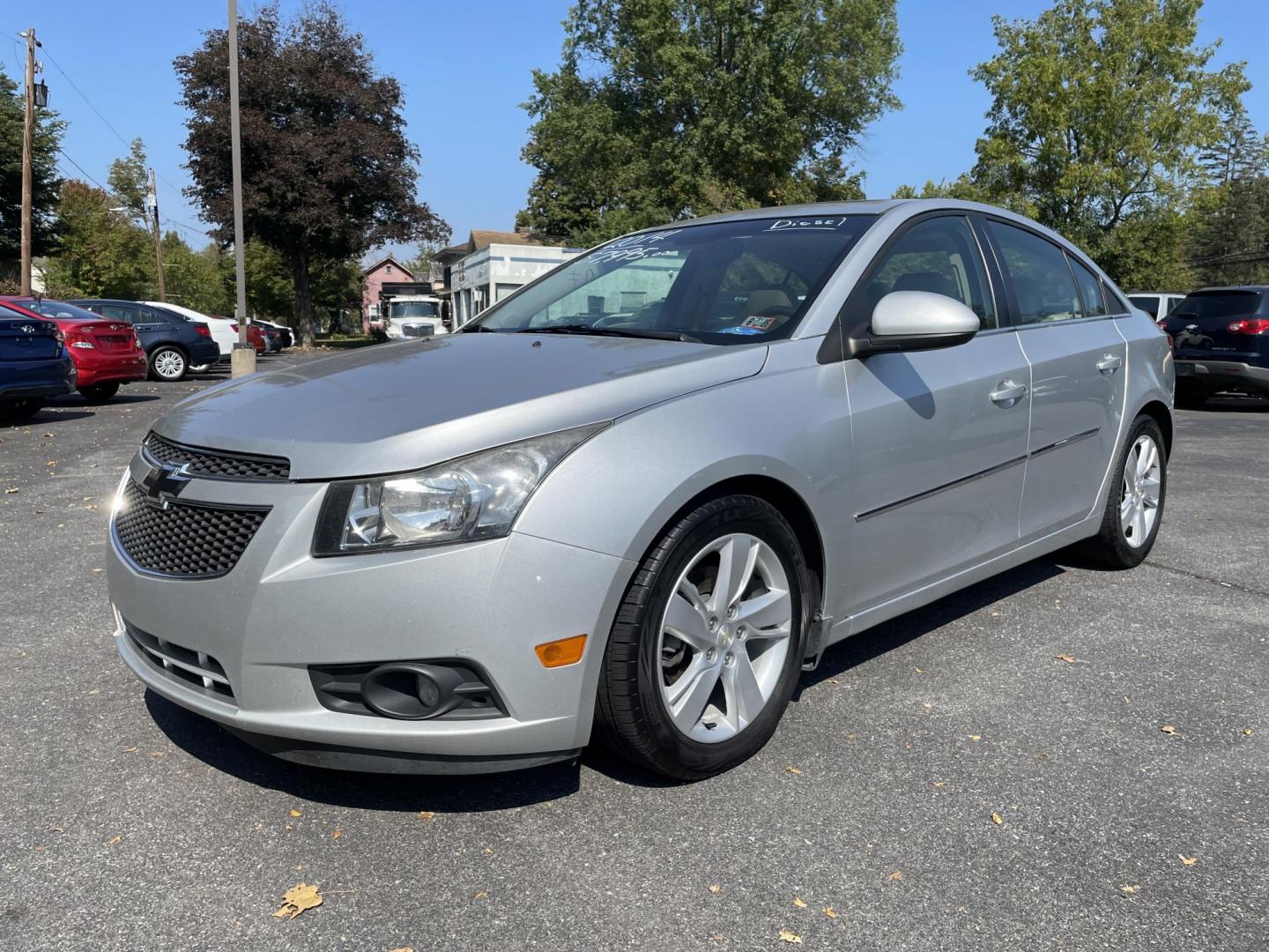 2014 silver Chevrolet Cruze Diesel (1G1P75SZ8E7) with an 2.0L L4 DOHC 16V DIESEL engine, 6-Speed Automatic transmission, located at 101 N. Main Street, Muncy, PA, 17756, (570) 546-5462, 41.207691, -76.785942 - Photo#0