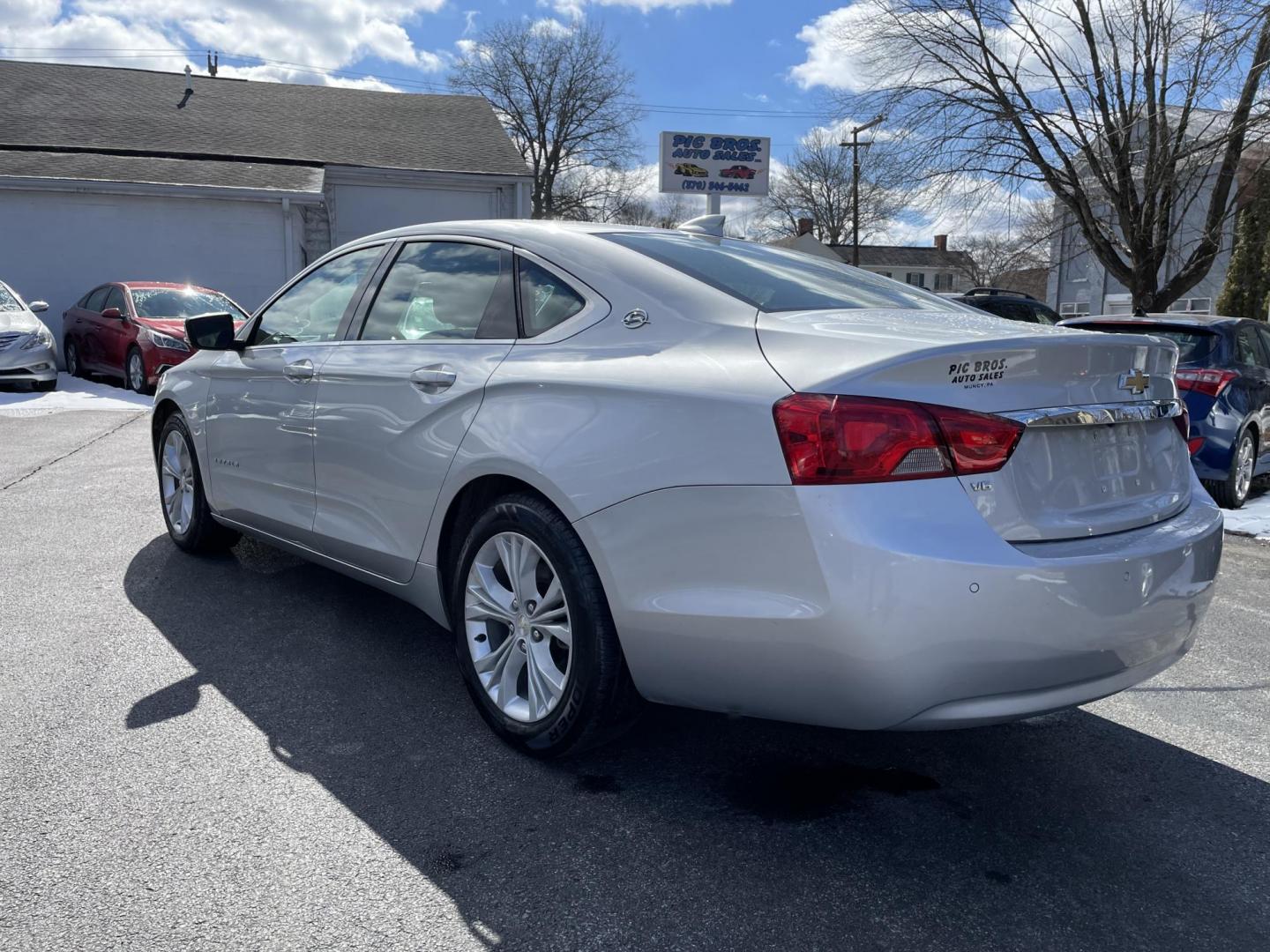 2015 silver Chevrolet Impala 2LT (1G1125S34FU) with an 3.6L V6 DOHC 24V FFV engine, 6-Speed Automatic transmission, located at 101 N. Main Street, Muncy, PA, 17756, (570) 546-5462, 41.207691, -76.785942 - Photo#3