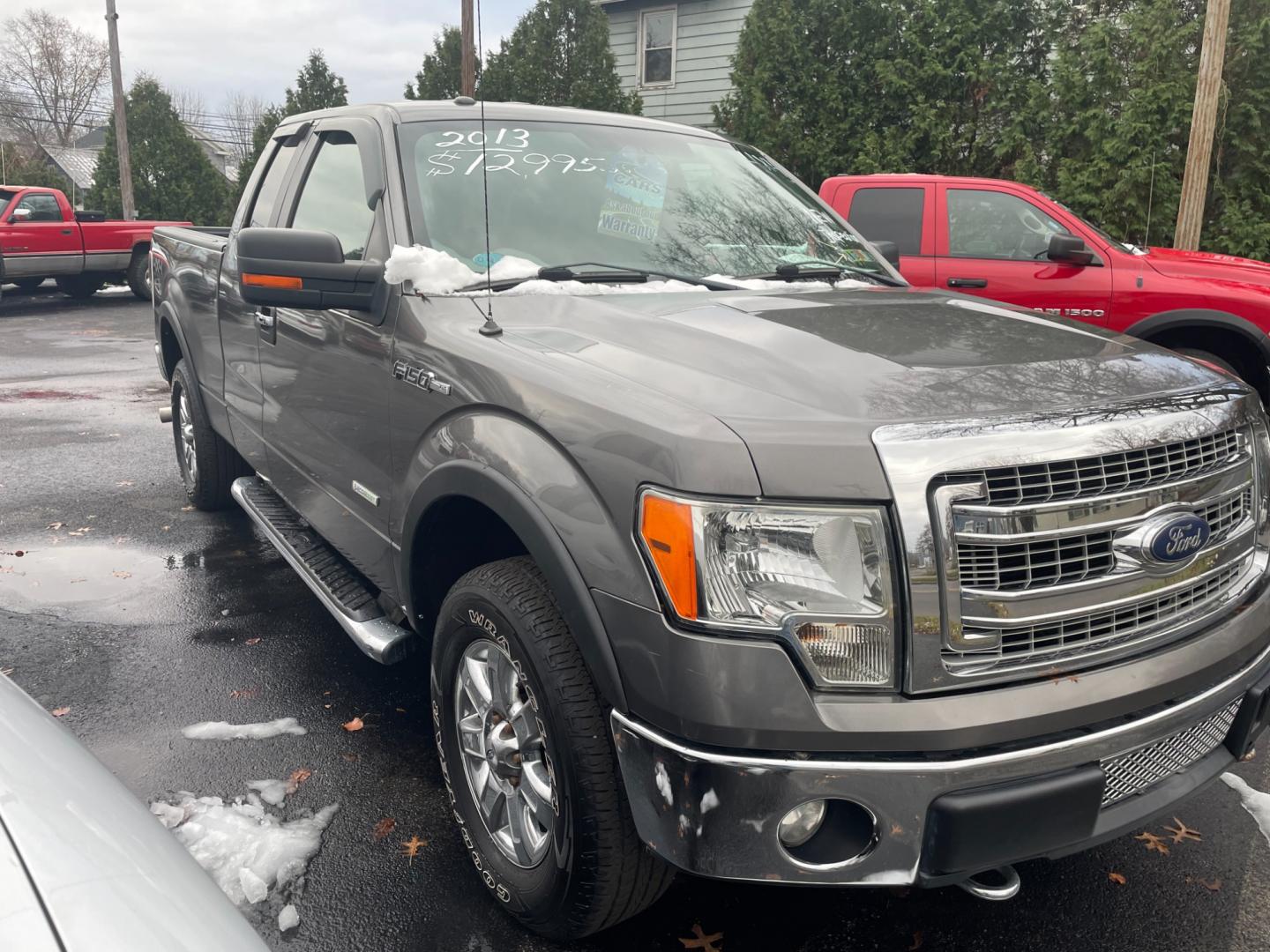 2013 silver Ford F-150 XLT SuperCab 6.5-ft. Bed 4WD (1FTFX1ET8DF) with an 3.5L V6 TURBO engine, 6-Speed Automatic transmission, located at 101 N. Main Street, Muncy, PA, 17756, (570) 546-5462, 41.207691, -76.785942 - Photo#2