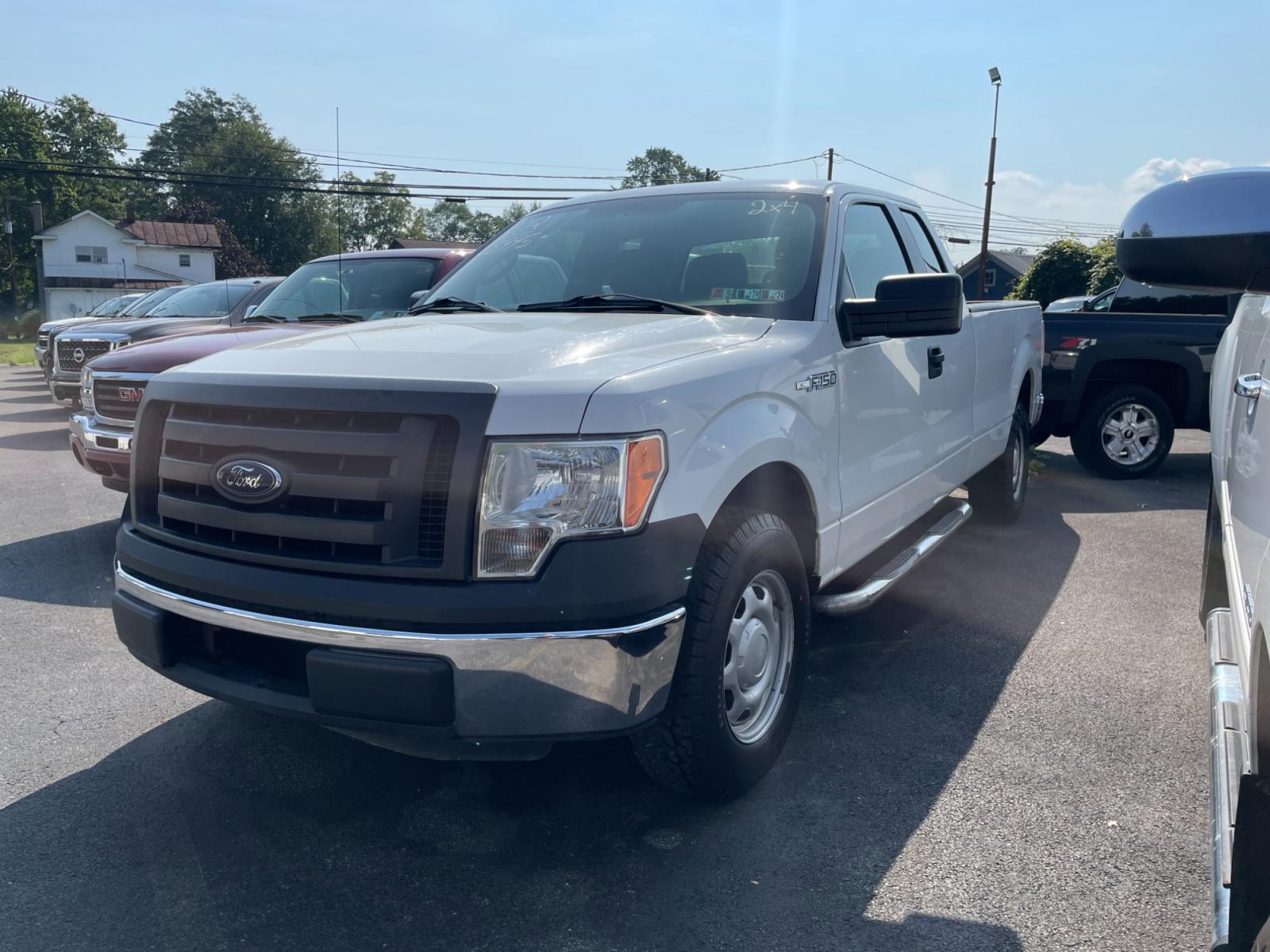 Pic Bros Auto Sales - 2012 Ford F-150 XLT SuperCab 8-ft. Bed 2WD