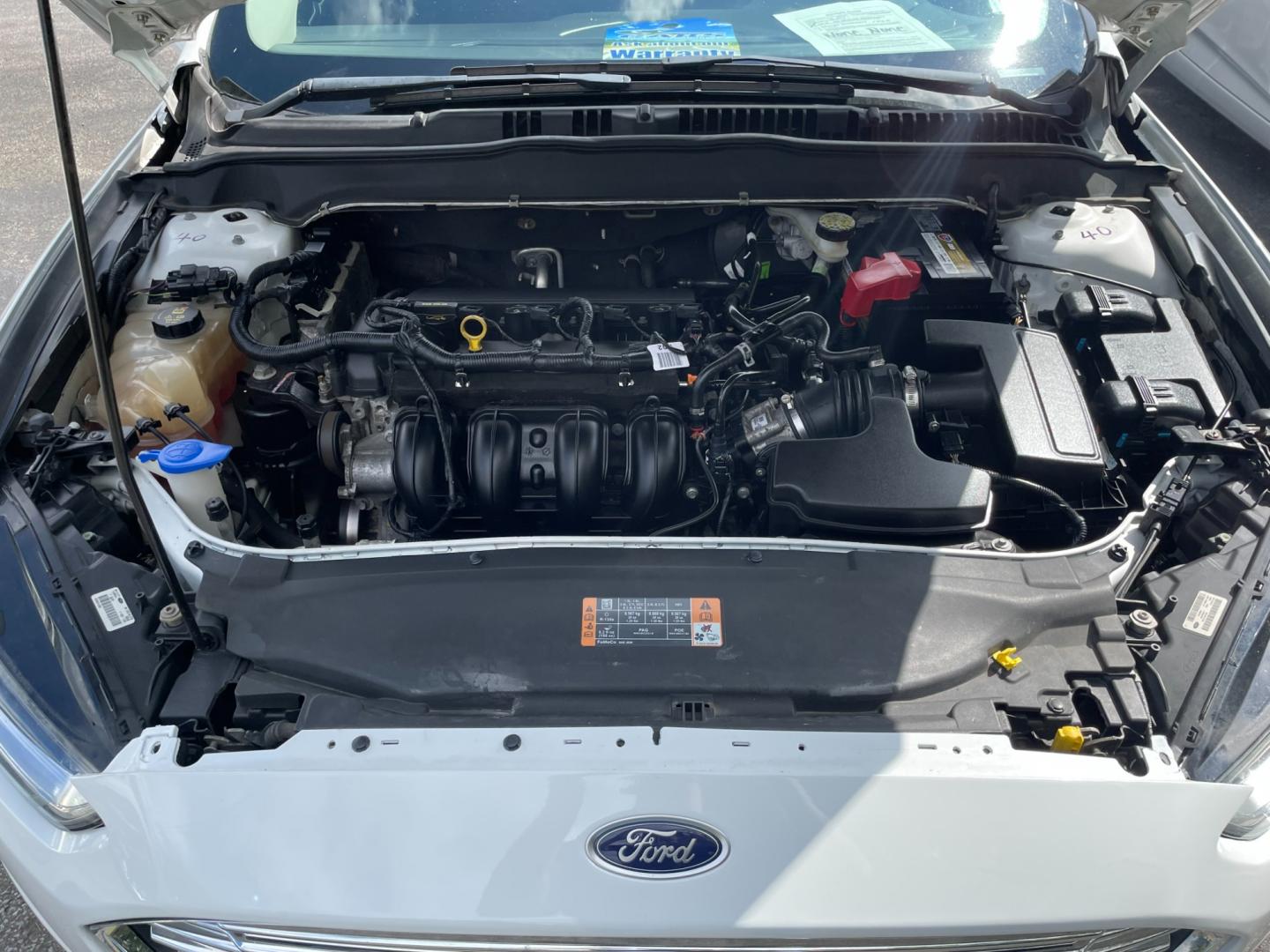 2015 white Ford Fusion SE (3FA6P0H76FR) with an 2.5L L4 DOHC 16V engine, located at 101 N. Main Street, Muncy, PA, 17756, (570) 546-5462, 41.207691, -76.785942 - Photo#7