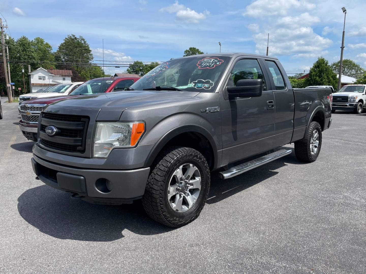 2013 Ford F-150 Lariat SuperCab 6.5-ft. Bed 4WD (1FTFX1EF7DF) with an 5.0L V8 engine, 6-Speed Automatic transmission, located at 101 N. Main Street, Muncy, PA, 17756, (570) 546-5462, 41.207691, -76.785942 - Photo#0