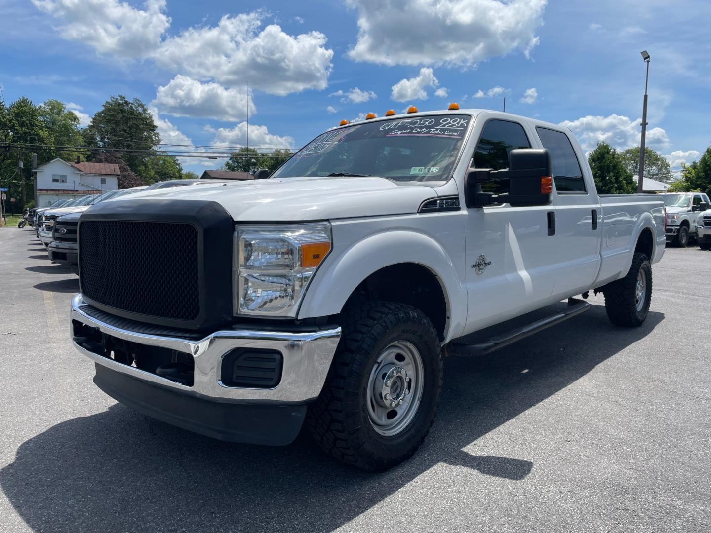 2016 White Ford F-250 SD XL Crew Cab 4WD with an 6.7L V8 OHV 16V DIESEL engine, 6A transmission, located at 101 N. Main Street, Muncy, PA, 17756, (570) 546-5462, 41.207691, -76.785942 - Photo#1