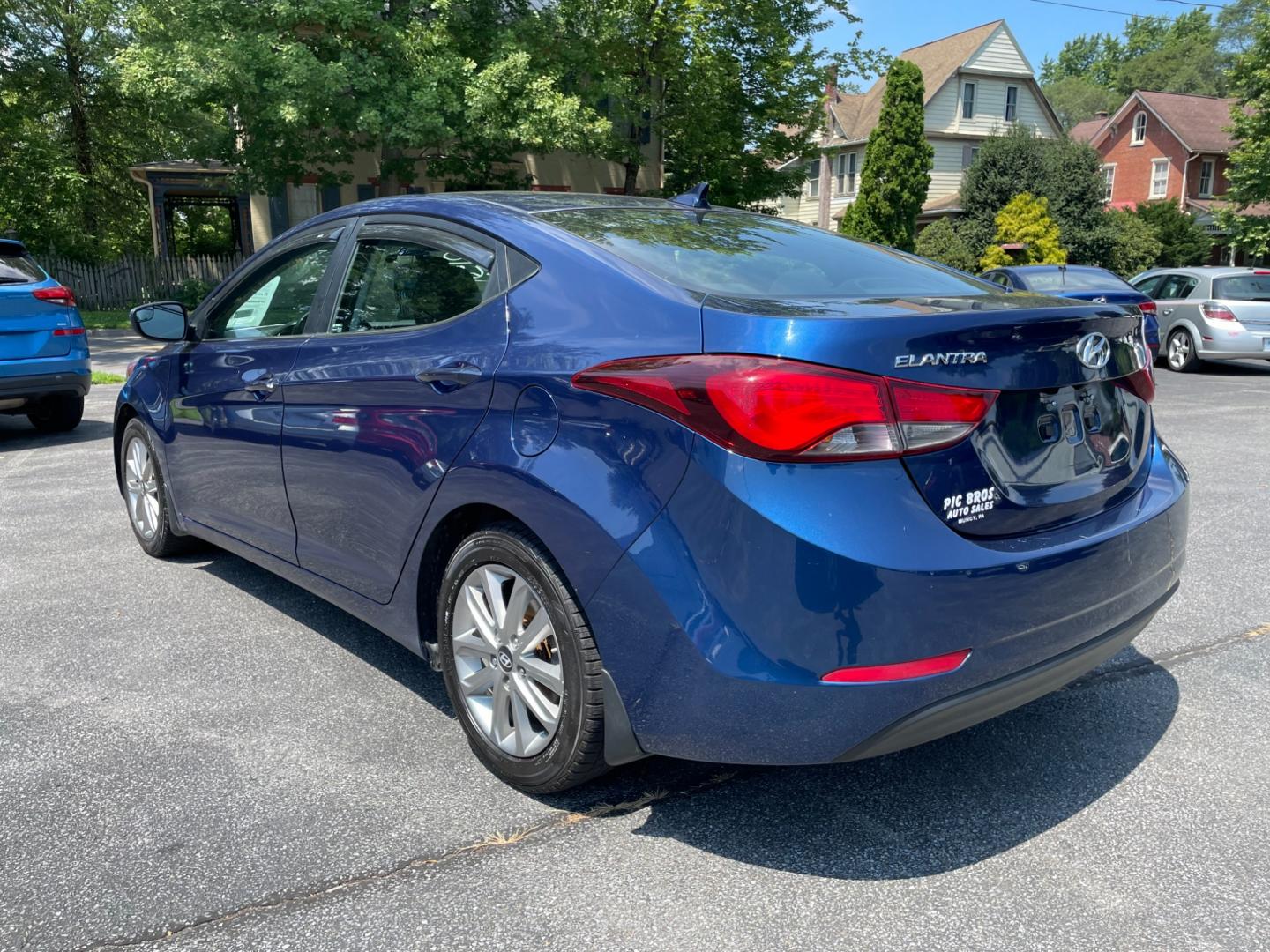 2015 blue Hyundai Elantra Limited (5NPDH4AE9FH) with an 1.8L L4 DOHC 16V engine, 6-Speed Automatic transmission, located at 101 N. Main Street, Muncy, PA, 17756, (570) 546-5462, 41.207691, -76.785942 - Photo#3