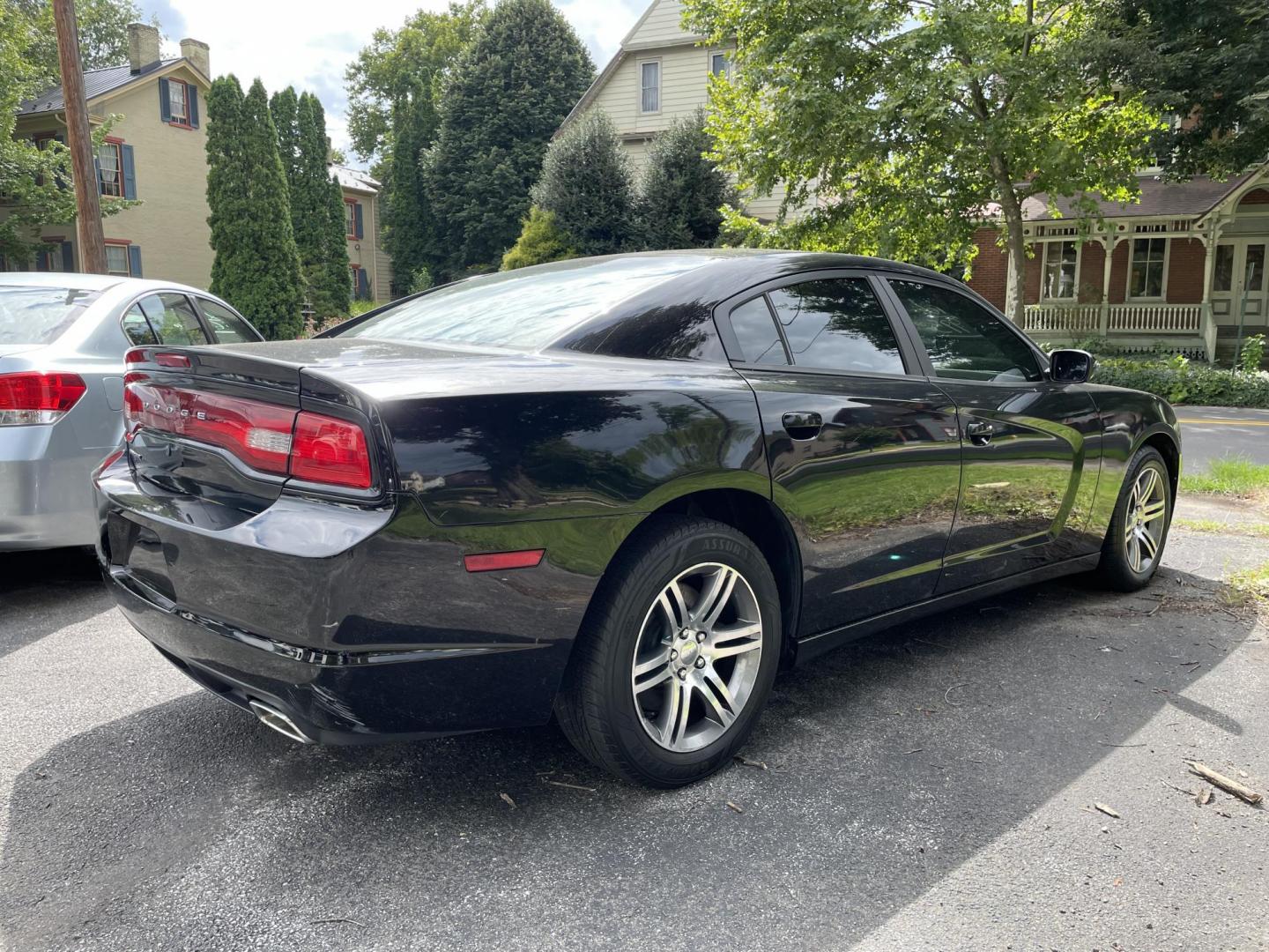 2012 Dodge Charger Police (2C3CDXAG2CH) with an 3.6L V6 DOHC 24V engine, 5-Speed Automatic transmission, located at 101 N. Main Street, Muncy, PA, 17756, (570) 546-5462, 41.207691, -76.785942 - Photo#2