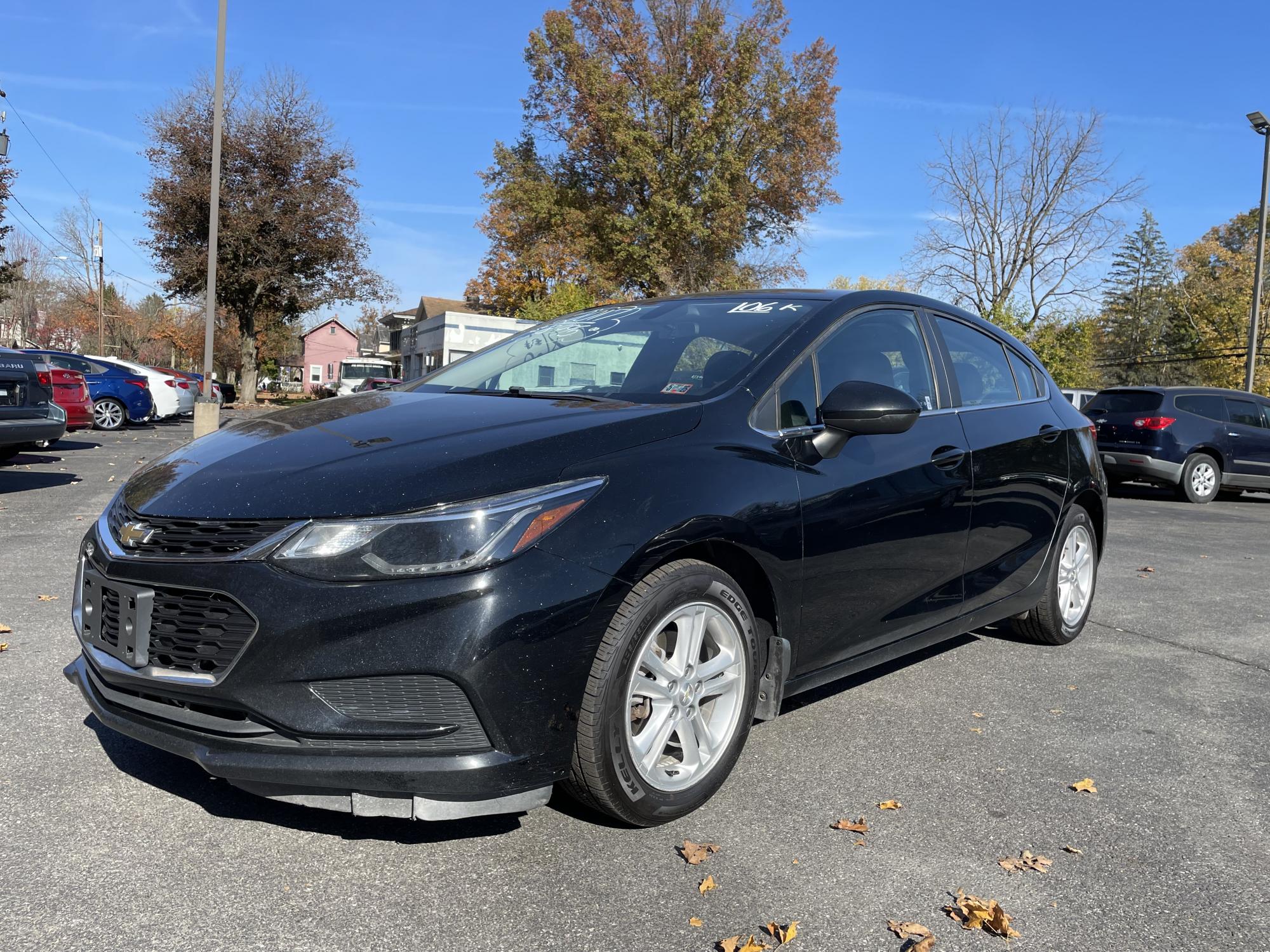 photo of 2017 Chevrolet Cruze LT Auto Hatchback