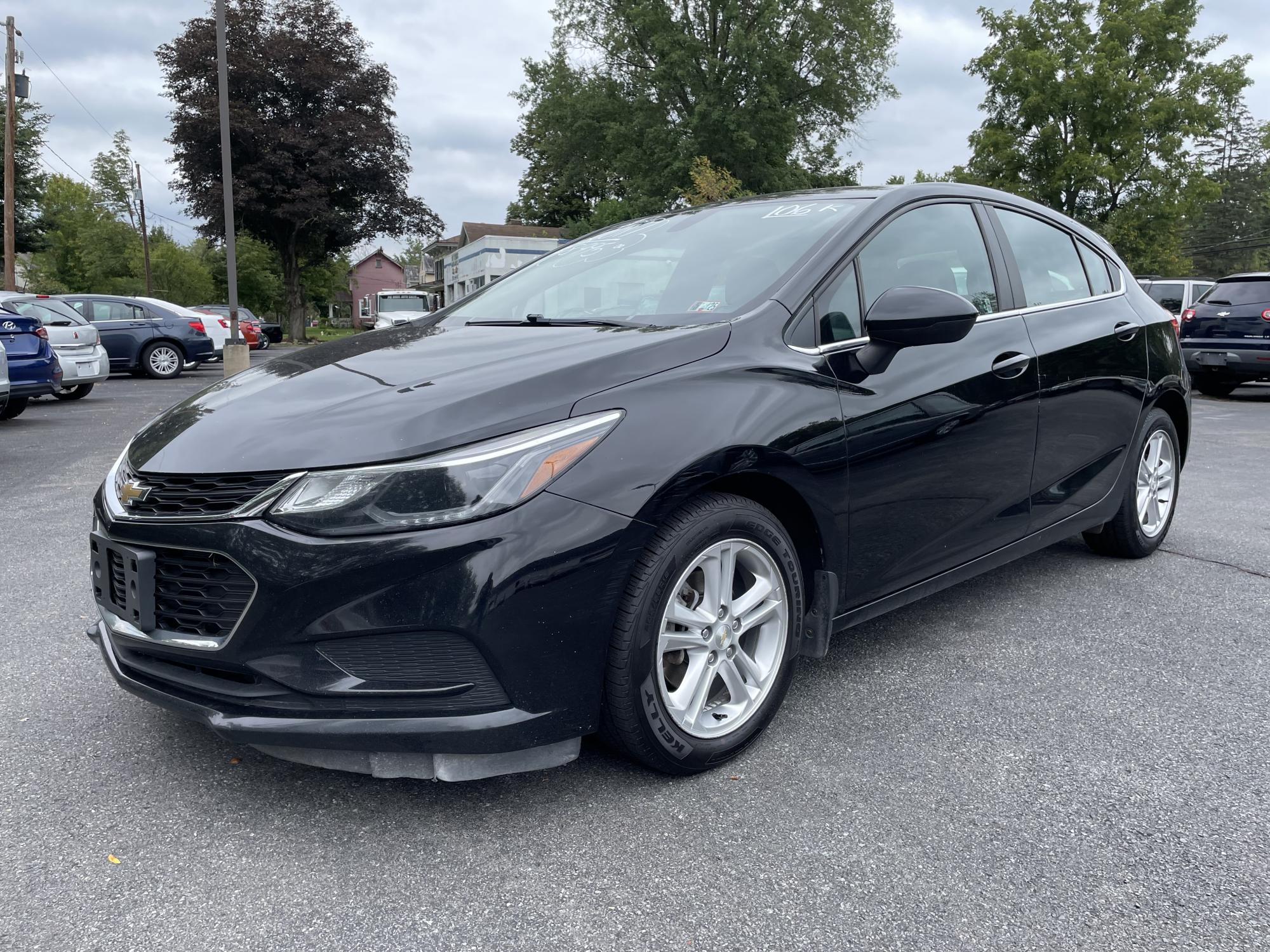 photo of 2017 Chevrolet Cruze LT Auto Hatchback