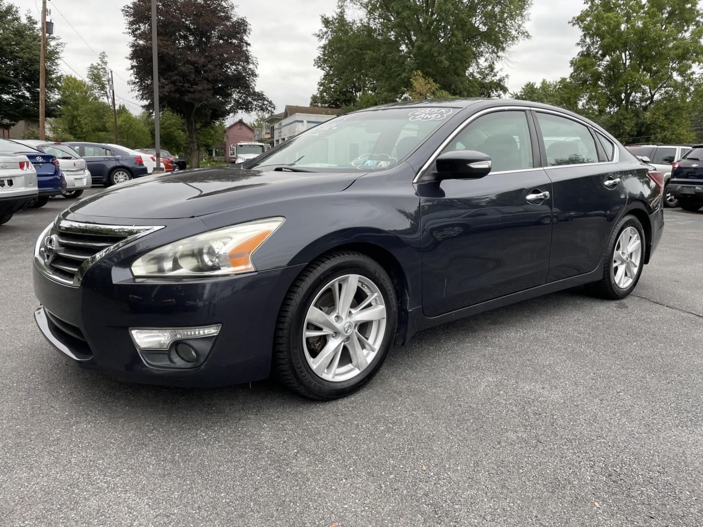 2013 Nissan Altima 2.5 S (1N4AL3AP4DC) with an 2.5L L4 DOHC 16V engine, located at 101 N. Main Street, Muncy, PA, 17756, (570) 546-5462, 41.207691, -76.785942 - Photo#1