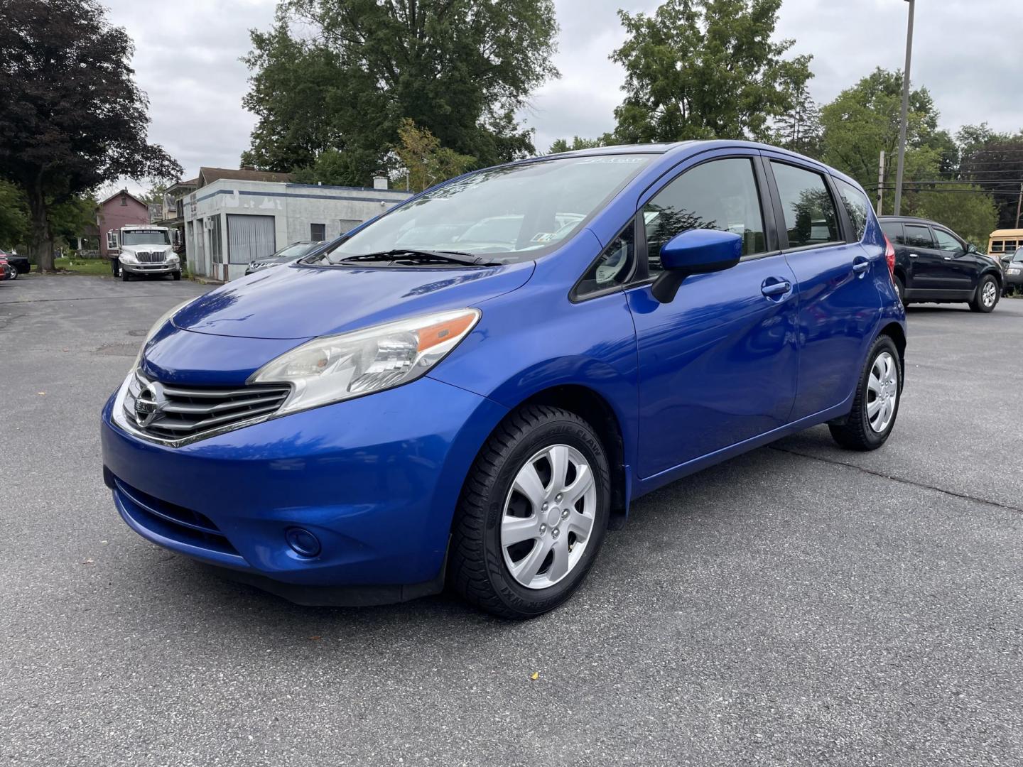 2015 Nissan Versa Note S 5MT (3N1CE2CP8FL) with an 1.6L L4 DOHC 16V engine, 5-Speed Manual transmission, located at 101 N. Main Street, Muncy, PA, 17756, (570) 546-5462, 41.207691, -76.785942 - Photo#1