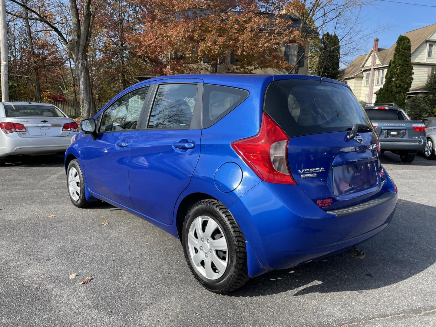 2015 Nissan Versa Note S 5MT (3N1CE2CP8FL) with an 1.6L L4 DOHC 16V engine, 5-Speed Manual transmission, located at 101 N. Main Street, Muncy, PA, 17756, (570) 546-5462, 41.207691, -76.785942 - Photo#2