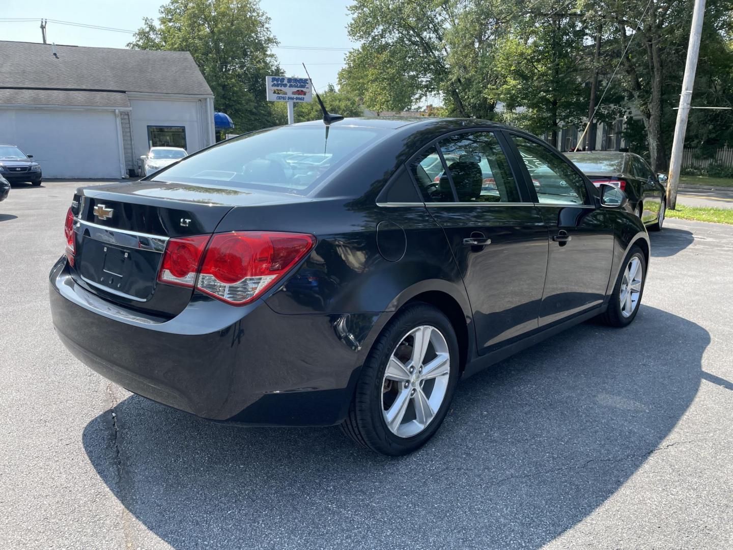 2014 Chevrolet Cruze 2LT Auto (1G1PE5SB8E7) with an 1.4L L4 DOHC 16V TURBO engine, 6-Speed Automatic transmission, located at 101 N. Main Street, Muncy, PA, 17756, (570) 546-5462, 41.207691, -76.785942 - Photo#3