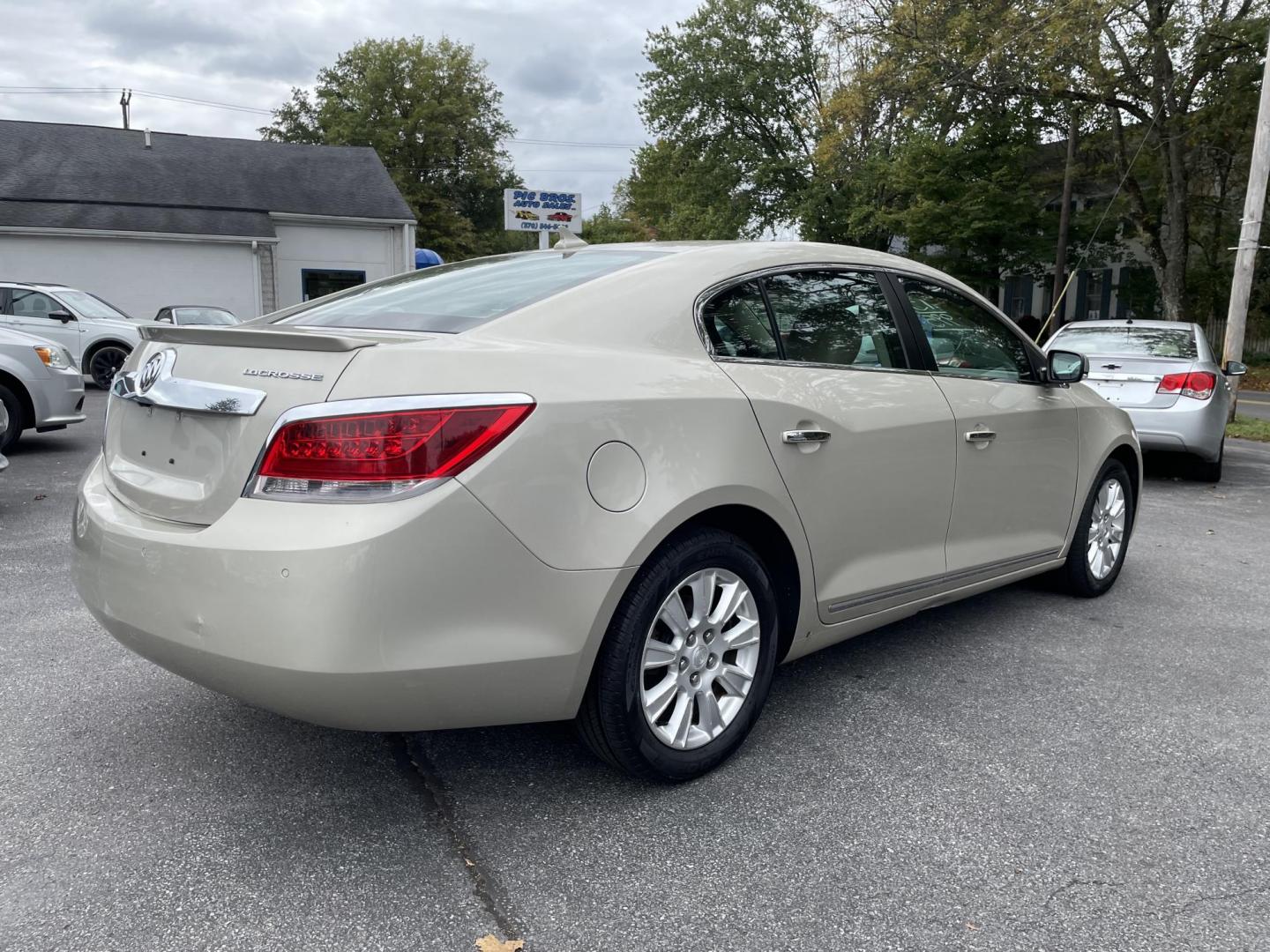 2013 Buick LaCrosse Leather Package (1G4GC5ER6DF) with an 2.4L L4 DOHC 16V engine, 6-Speed Automatic transmission, located at 101 N. Main Street, Muncy, PA, 17756, (570) 546-5462, 41.207691, -76.785942 - Photo#2