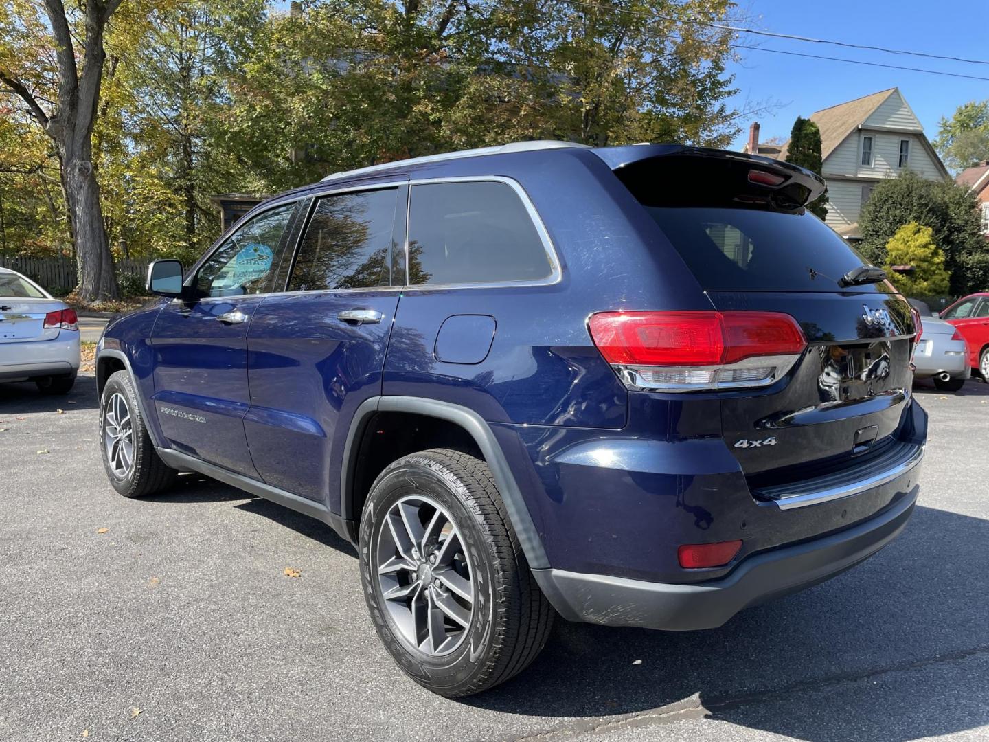 2017 blue Jeep Grand Cherokee Limited 4WD (1C4RJFBG0HC) with an 3.6L V6 DOHC 24V engine, 8A transmission, located at 101 N. Main Street, Muncy, PA, 17756, (570) 546-5462, 41.207691, -76.785942 - Photo#2