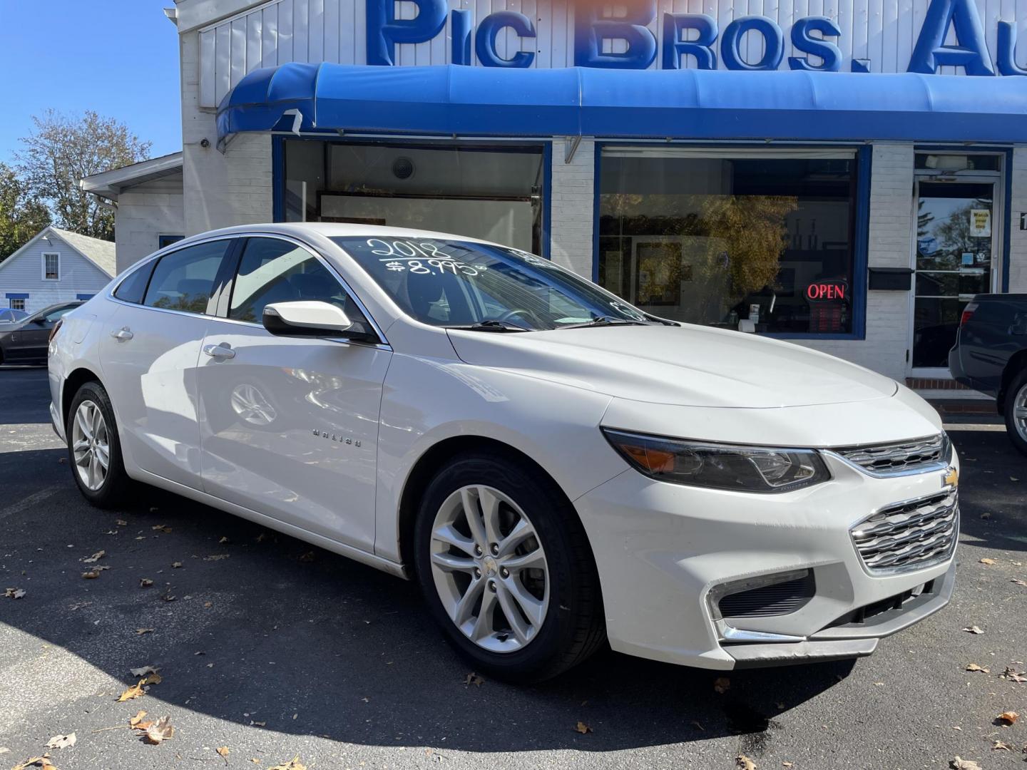 2018 White Chevrolet Malibu LT (1G1ZD5ST1JF) with an 1.5L L4 DOHC 16V engine, 6A transmission, located at 101 N. Main Street, Muncy, PA, 17756, (570) 546-5462, 41.207691, -76.785942 - Photo#1