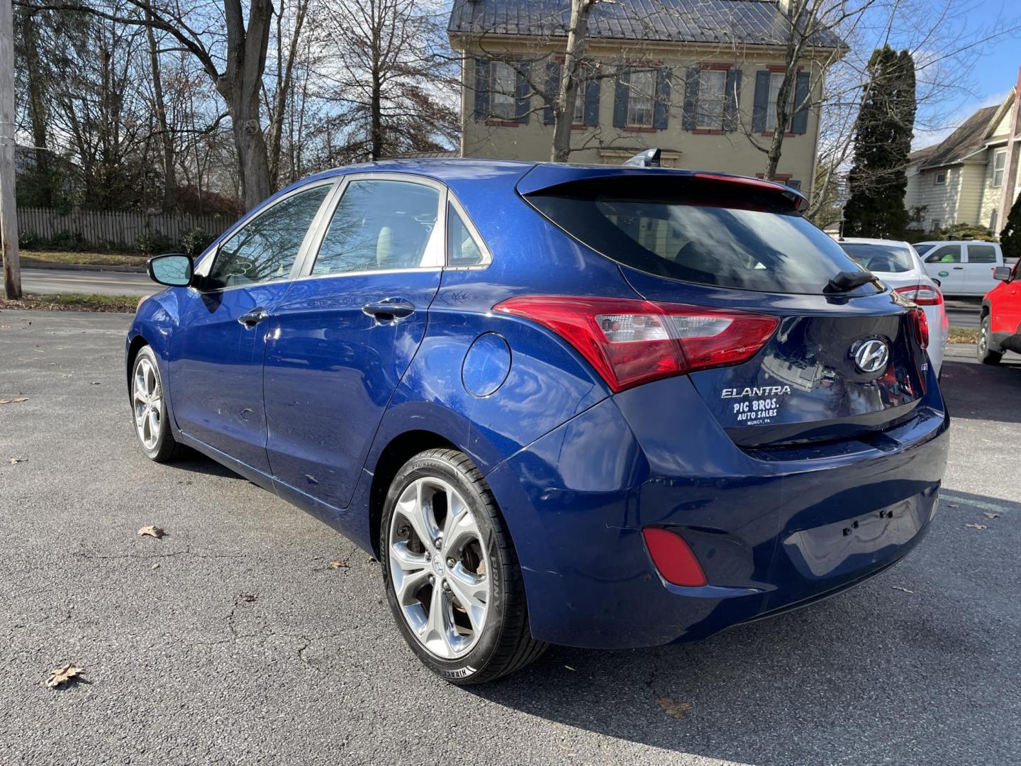 2013 Hyundai Elantra GT A/T (KMHD35LE9DU) with an 1.8L L4 16V DOHC engine, 6-Speed Automatic transmission, located at 101 N. Main Street, Muncy, PA, 17756, (570) 546-5462, 41.207691, -76.785942 - Photo#1