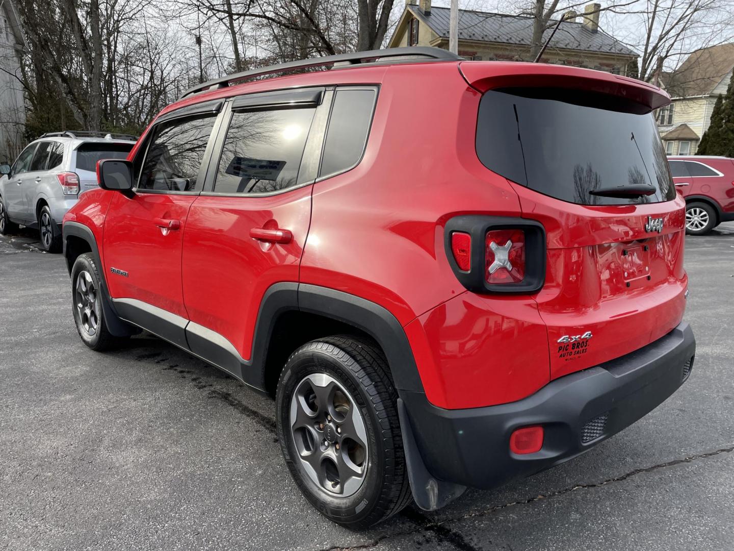 2016 Jeep Renegade Latitude 4WD (ZACCJBBW5GP) with an 1.4L L4 DOHC 16V TURBO engine, 6M transmission, located at 101 N. Main Street, Muncy, PA, 17756, (570) 546-5462, 41.207691, -76.785942 - Photo#2