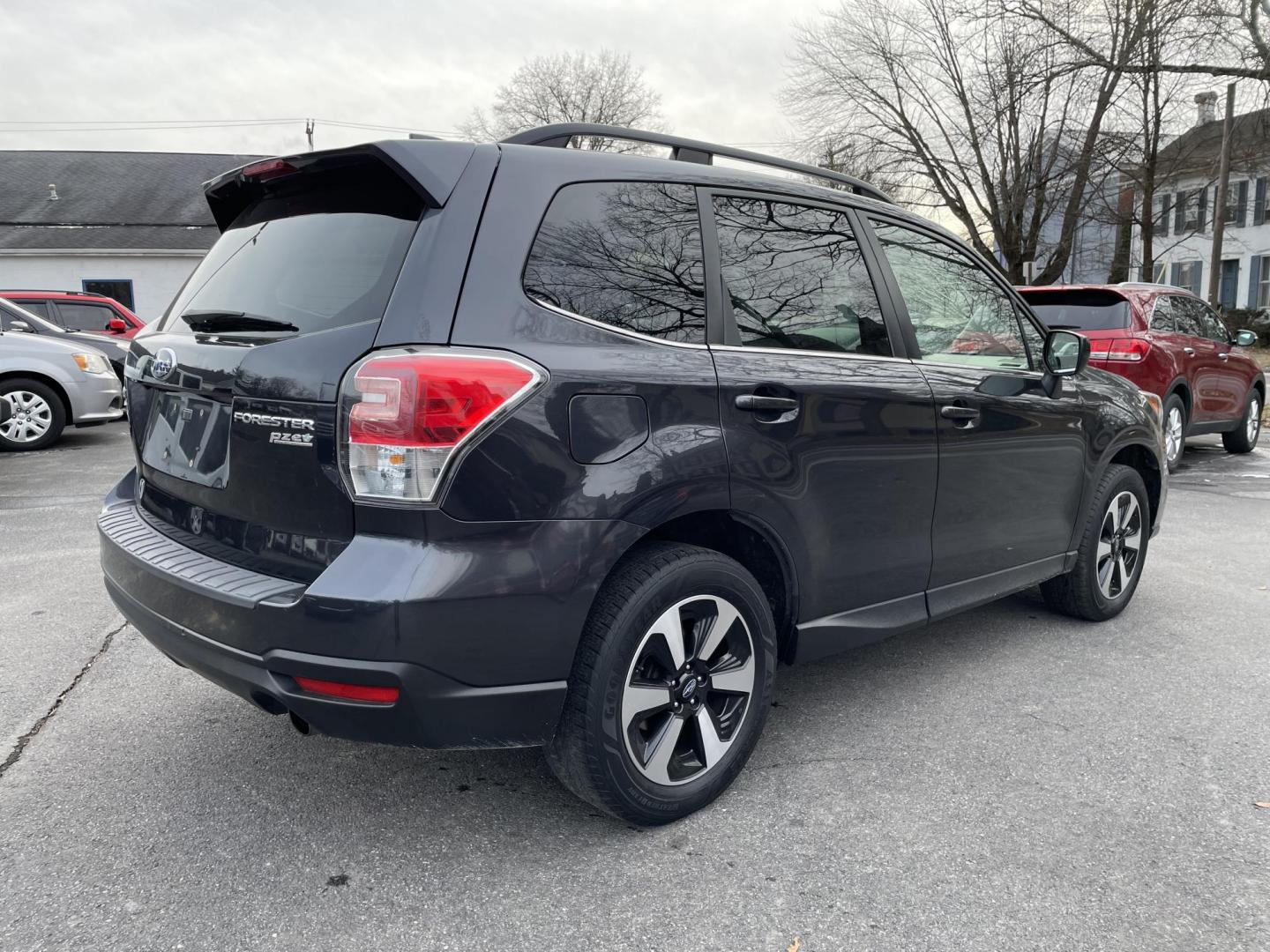 2017 Subaru Forester 2.5i Limited (JF2SJAJCXHH) with an 2.5L H4 SOHC 16V engine, CVT transmission, located at 101 N. Main Street, Muncy, PA, 17756, (570) 546-5462, 41.207691, -76.785942 - Photo#2