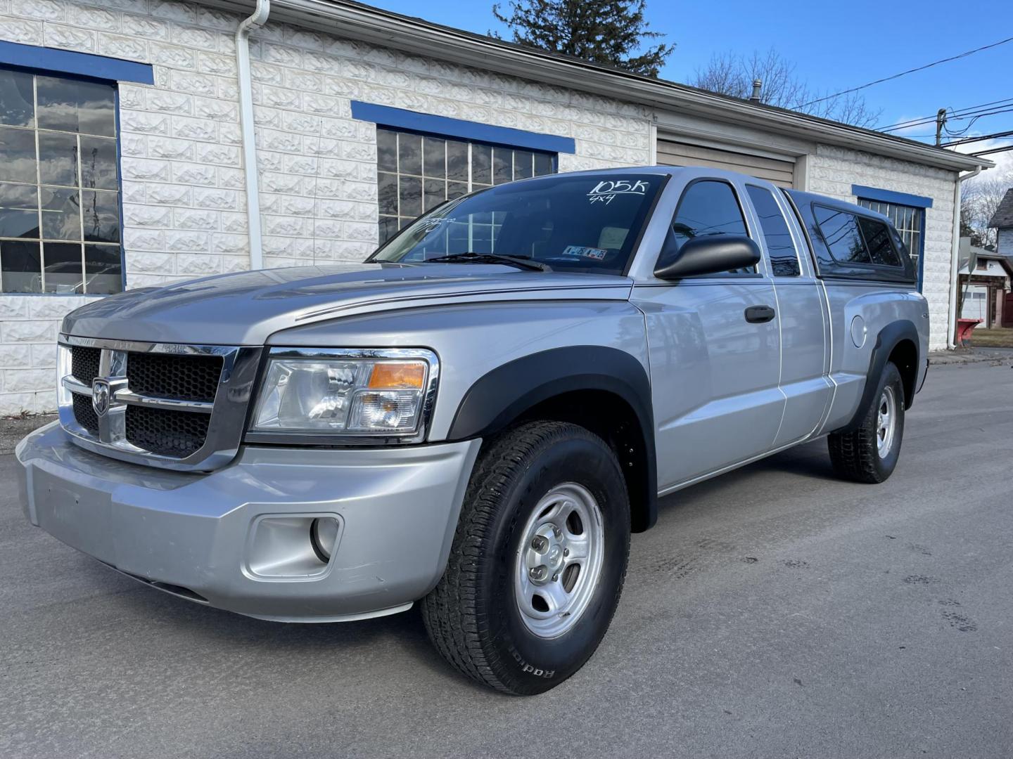 2011 Dodge Dakota ST Extended Cab 4WD (1D7RW2BK7BS) with an 3.7L V6 SOHC 12V engine, 4-Speed Automatic transmission, located at 101 N. Main Street, Muncy, PA, 17756, (570) 546-5462, 41.207691, -76.785942 - Photo#0