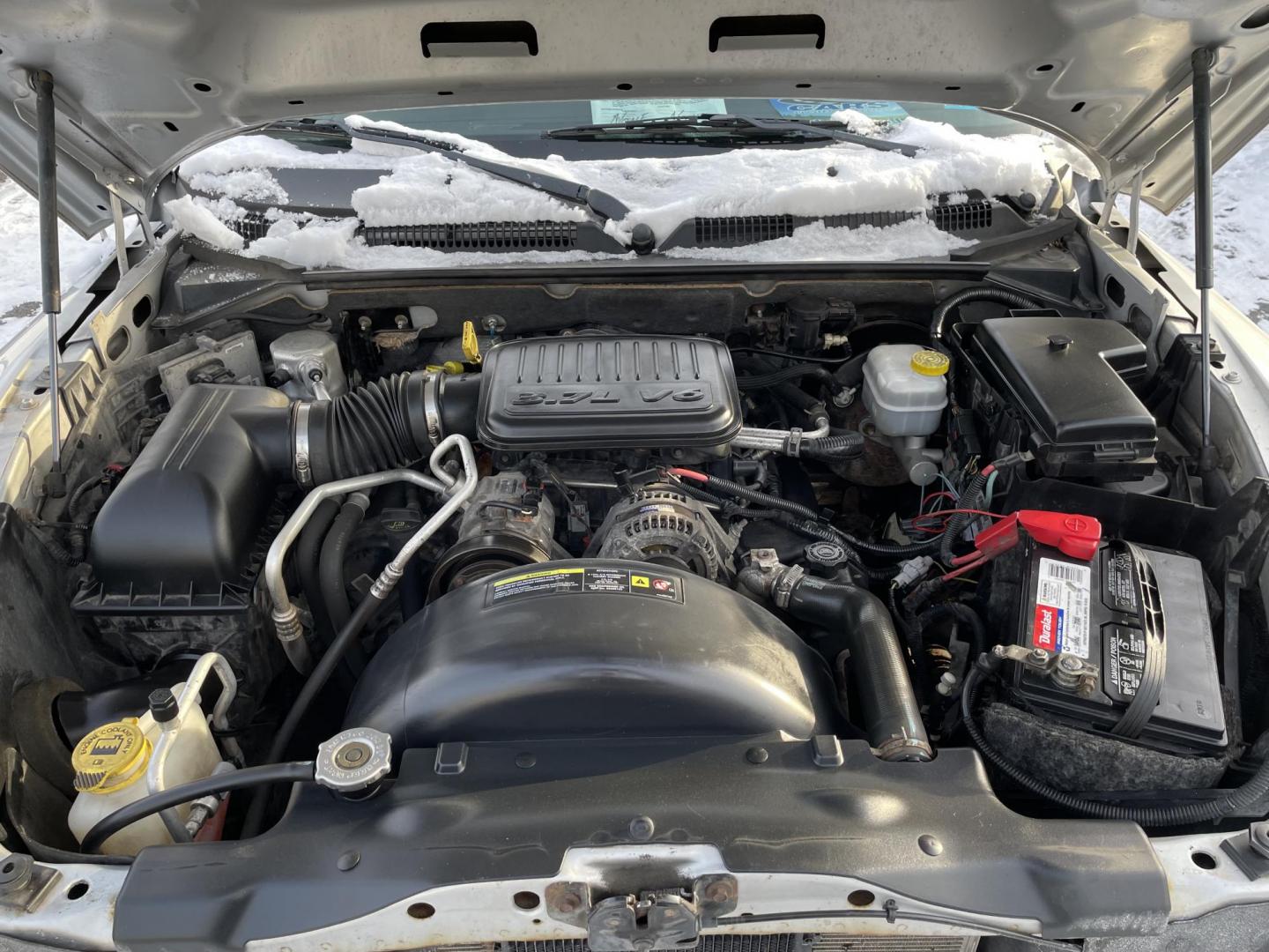 2011 Dodge Dakota ST Extended Cab 4WD (1D7RW2BK7BS) with an 3.7L V6 SOHC 12V engine, 4-Speed Automatic transmission, located at 101 N. Main Street, Muncy, PA, 17756, (570) 546-5462, 41.207691, -76.785942 - Photo#7