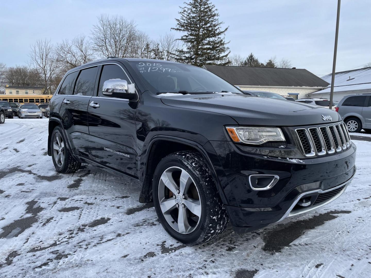 2015 Jeep Grand Cherokee Overland 4WD (1C4RJFCG9FC) with an 3.6L V6 DOHC 24V engine, 8-Speed Automatic transmission, located at 101 N. Main Street, Muncy, PA, 17756, (570) 546-5462, 41.207691, -76.785942 - Photo#1