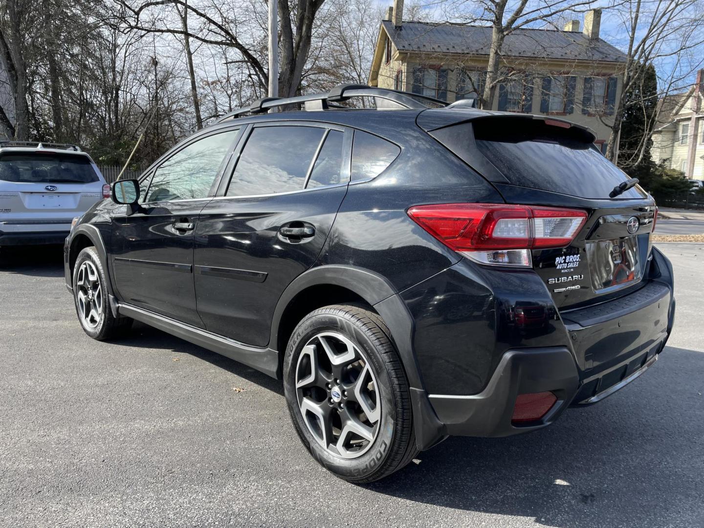 2018 Subaru Crosstrek 2.0i Limited CVT (JF2GTAMC7J8) with an 2.0L L4 DOHC 16V engine, CVT transmission, located at 101 N. Main Street, Muncy, PA, 17756, (570) 546-5462, 41.207691, -76.785942 - Photo#2