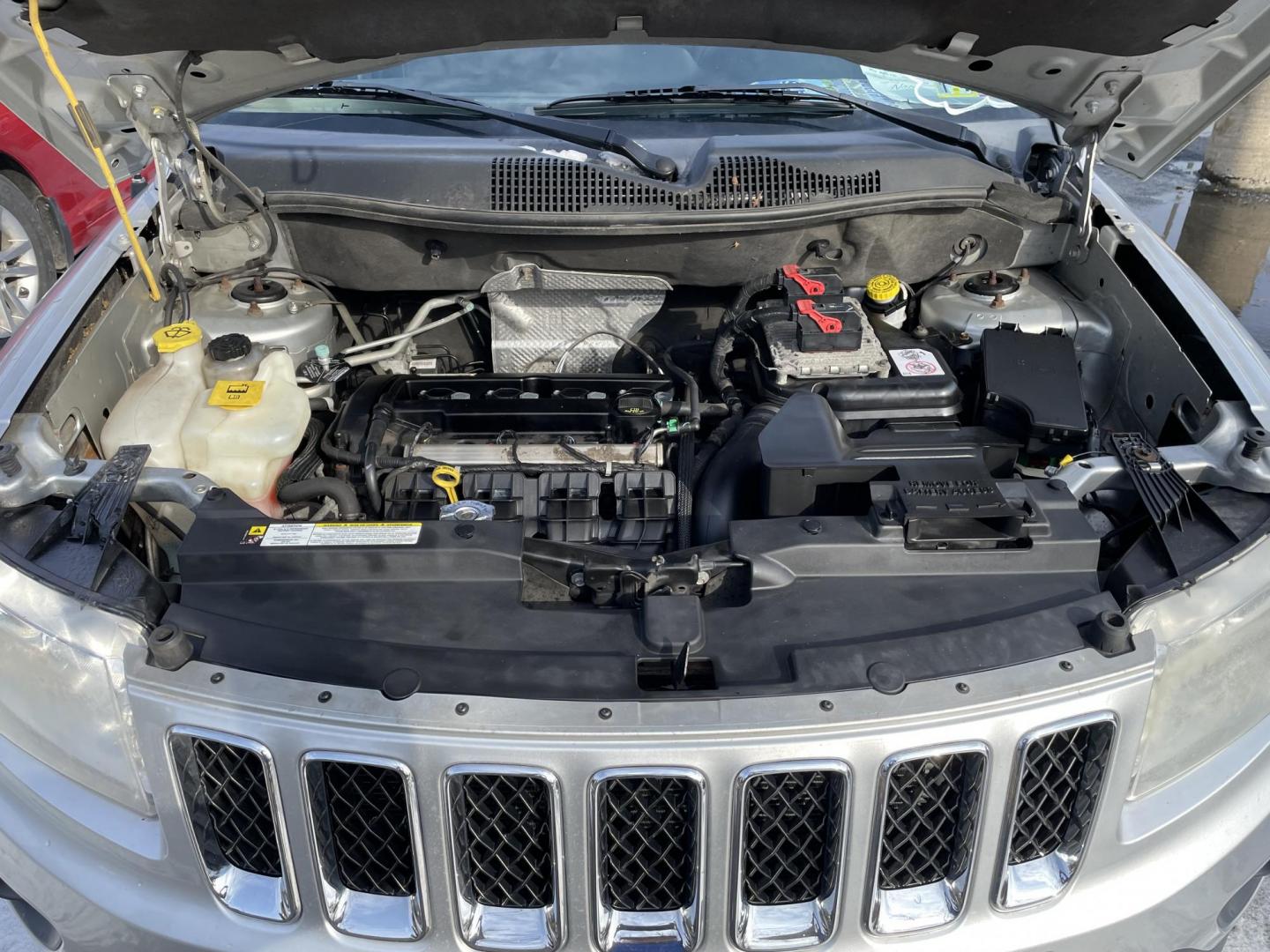 2011 Jeep Compass Sport 4WD (1J4NF1FB1BD) with an 2.4L L4 DOHC 16V engine, Automatic Overdrive transmission, located at 101 N. Main Street, Muncy, PA, 17756, (570) 546-5462, 41.207691, -76.785942 - Photo#7