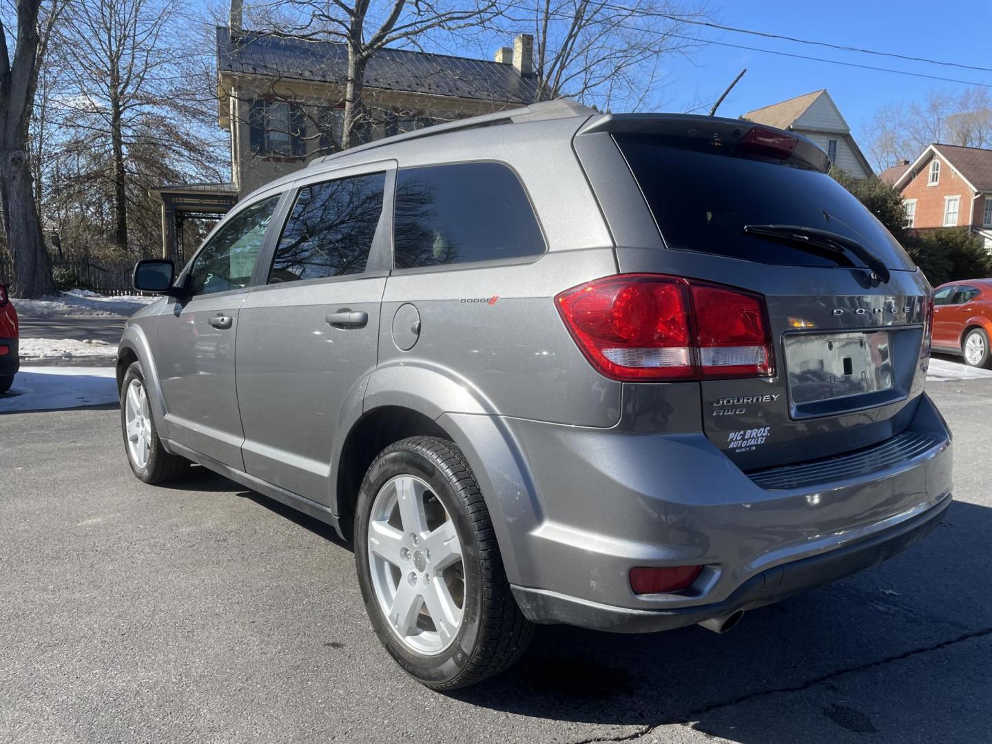 2012 Dodge Journey SXT AWD (3C4PDDBG7CT) with an 3.6L V6 DOHC 24V engine, 6-Speed Automatic transmission, located at 101 N. Main Street, Muncy, PA, 17756, (570) 546-5462, 41.207691, -76.785942 - Photo#2